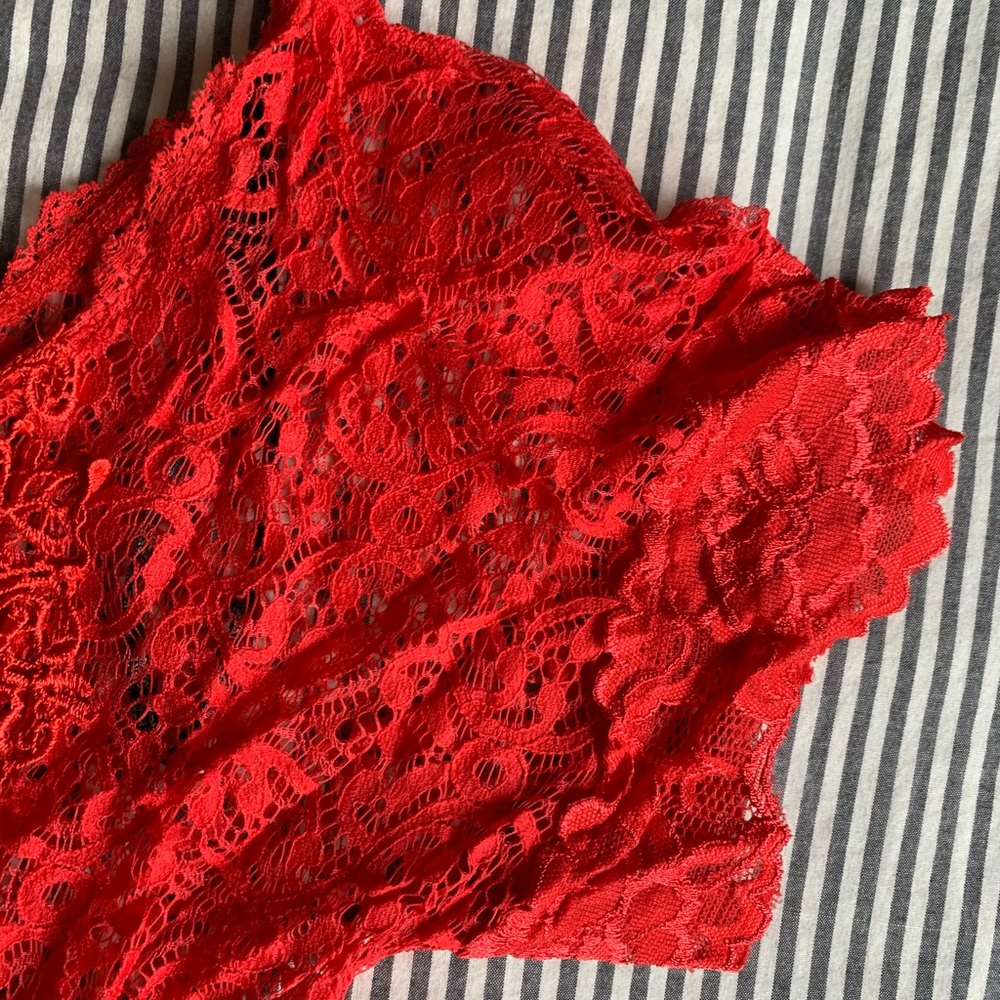 Bke Boutique Red Blouse - Picture 4 of 5